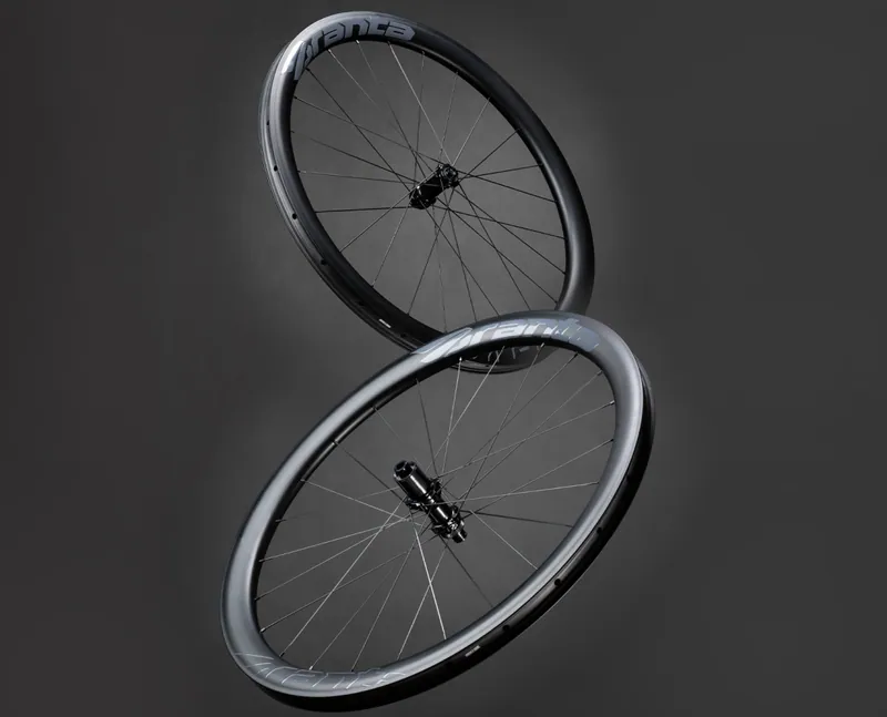 X-LAB GT8: Карбоновые колёса Branta C45 Gravel